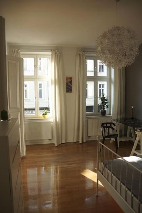 Bright & Lovely Centre * Berlijn